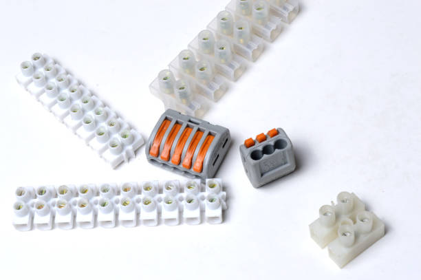 Wie viele Arten von Kabelsteckern sind verfügbar?