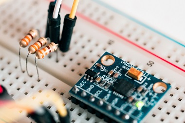 Terminali trasformatori in data center e sale server